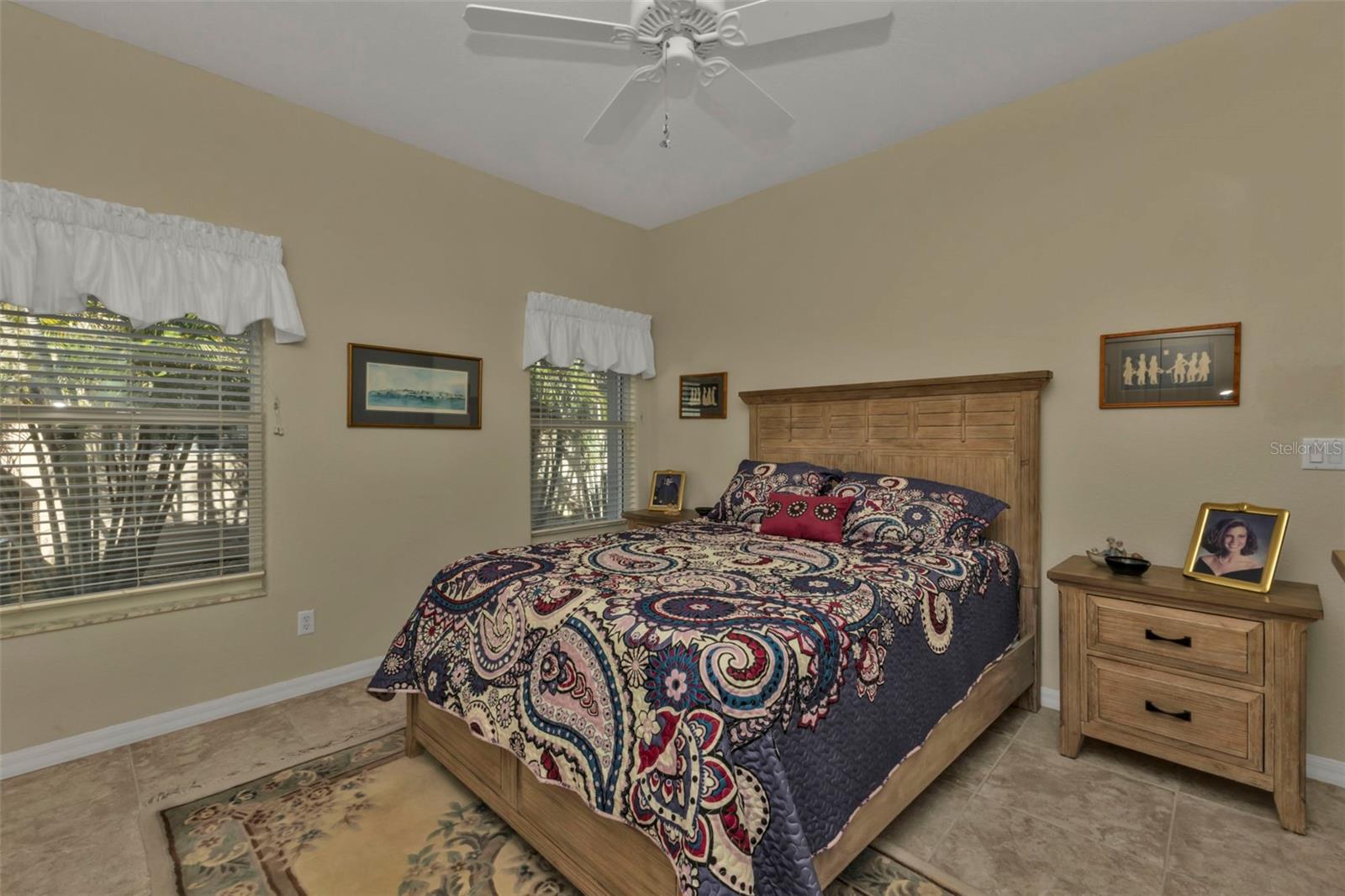 Image 20 of 41 For 3730 Whippoorwill Boulevard