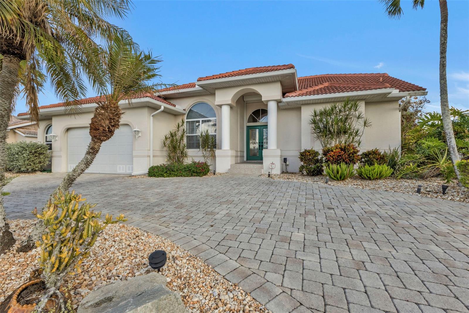 Image 3 of 41 For 3730 Whippoorwill Boulevard