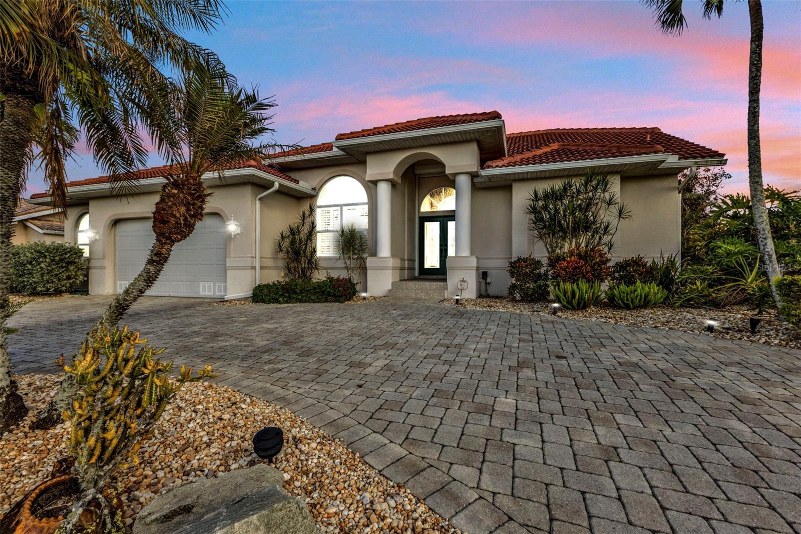 Image 4 of 41 For 3730 Whippoorwill Boulevard