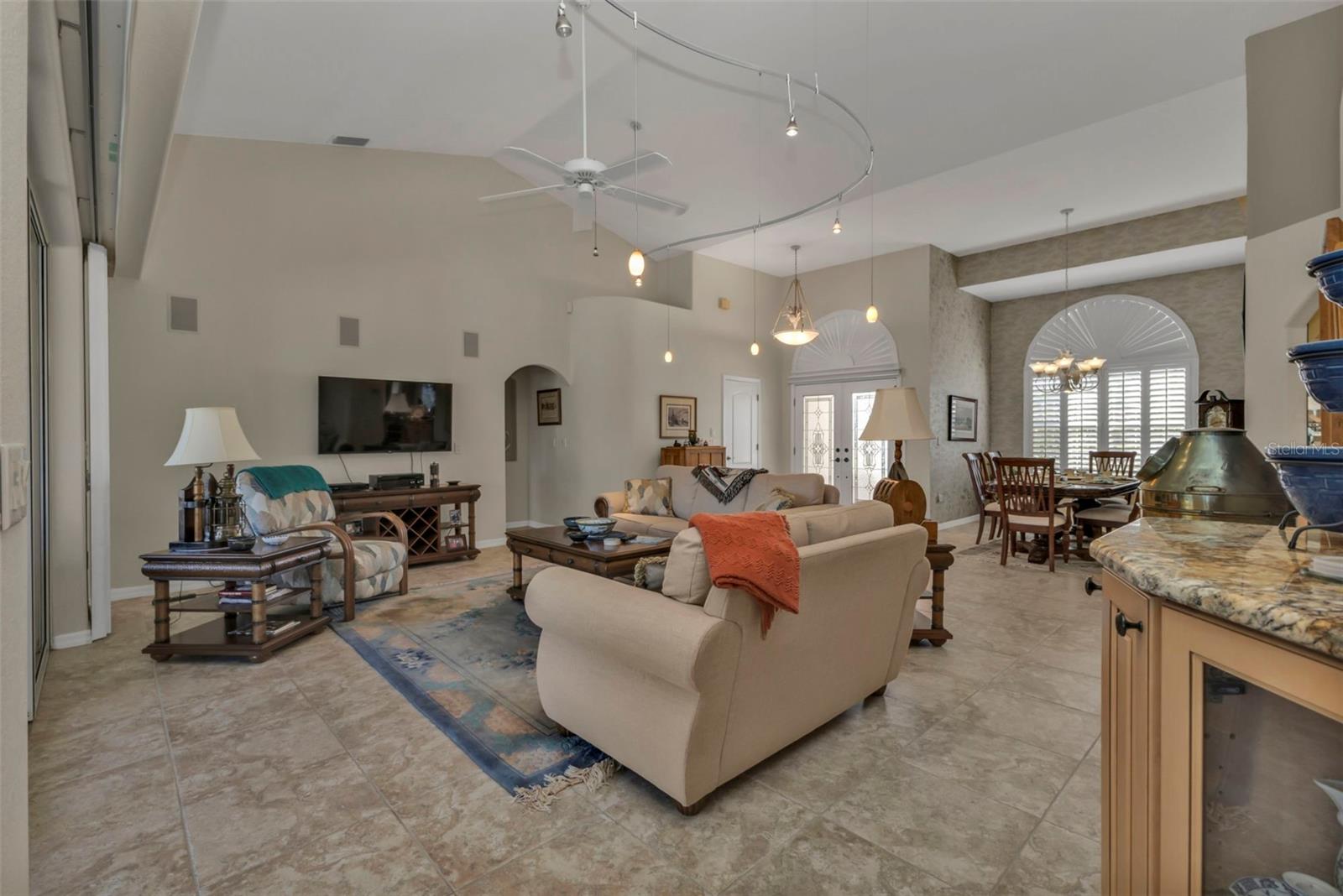 Image 7 of 41 For 3730 Whippoorwill Boulevard