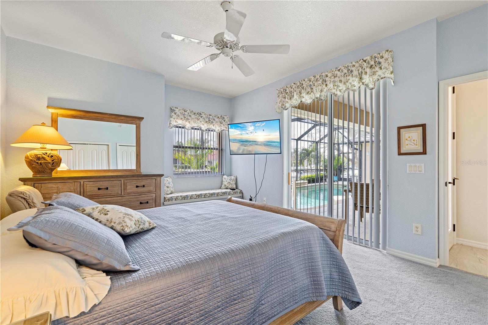 Image 33 of 57 For 500 Andora Drive