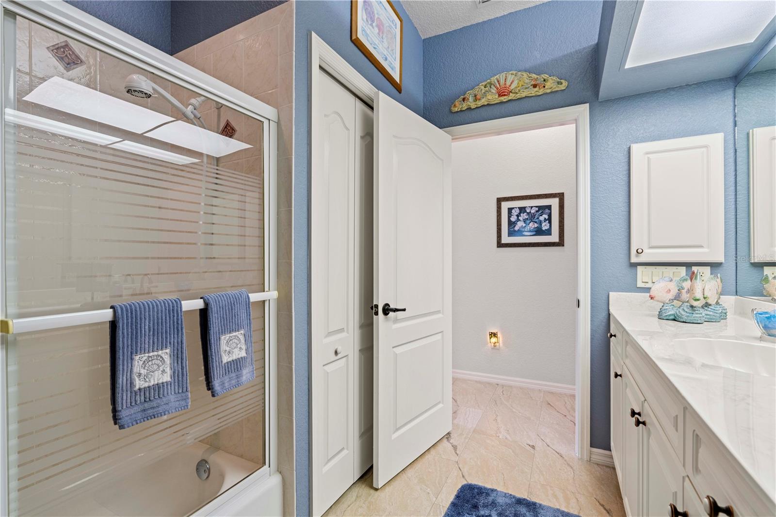 Image 36 of 57 For 500 Andora Drive