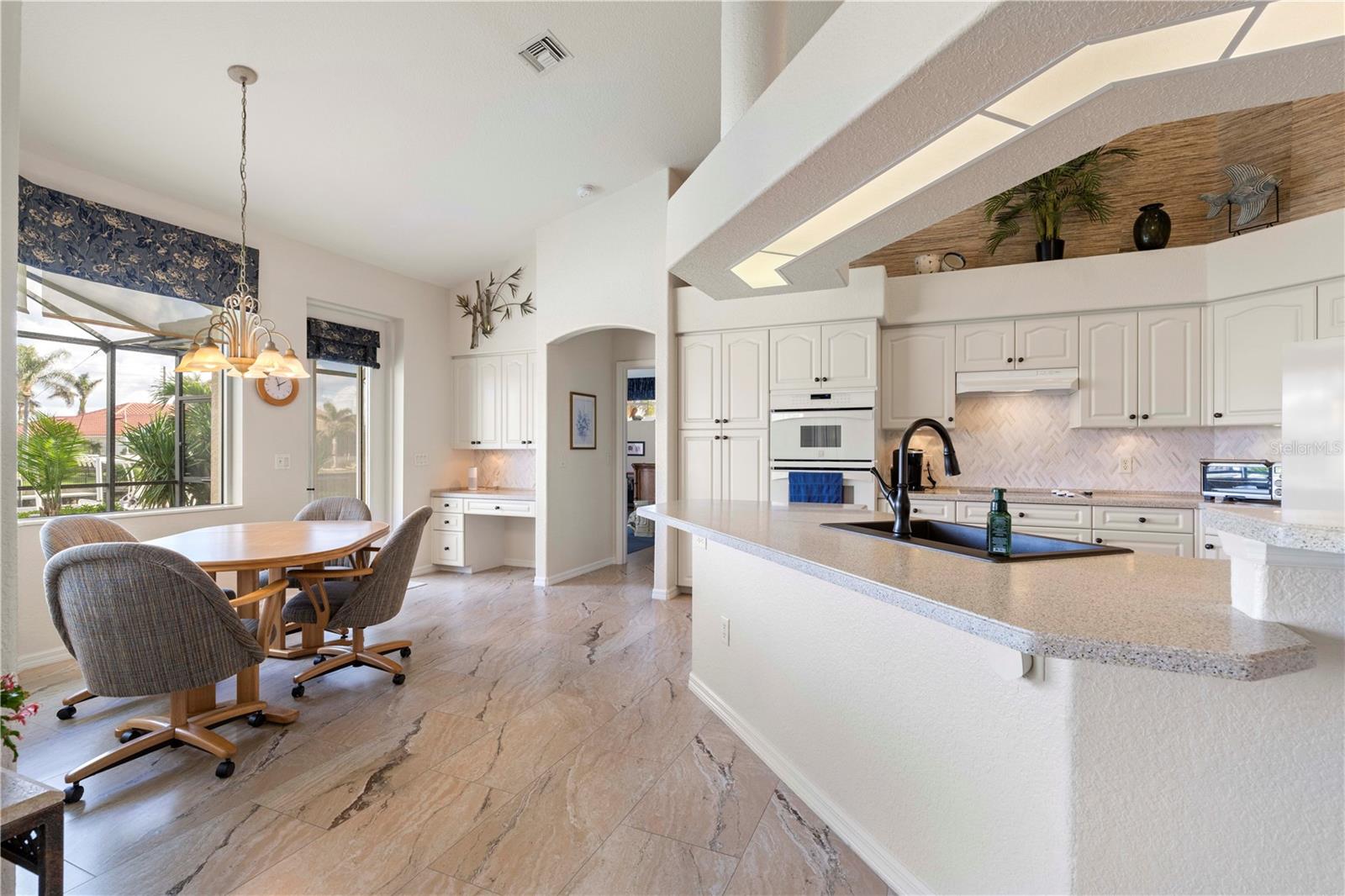 Image 8 of 57 For 500 Andora Drive