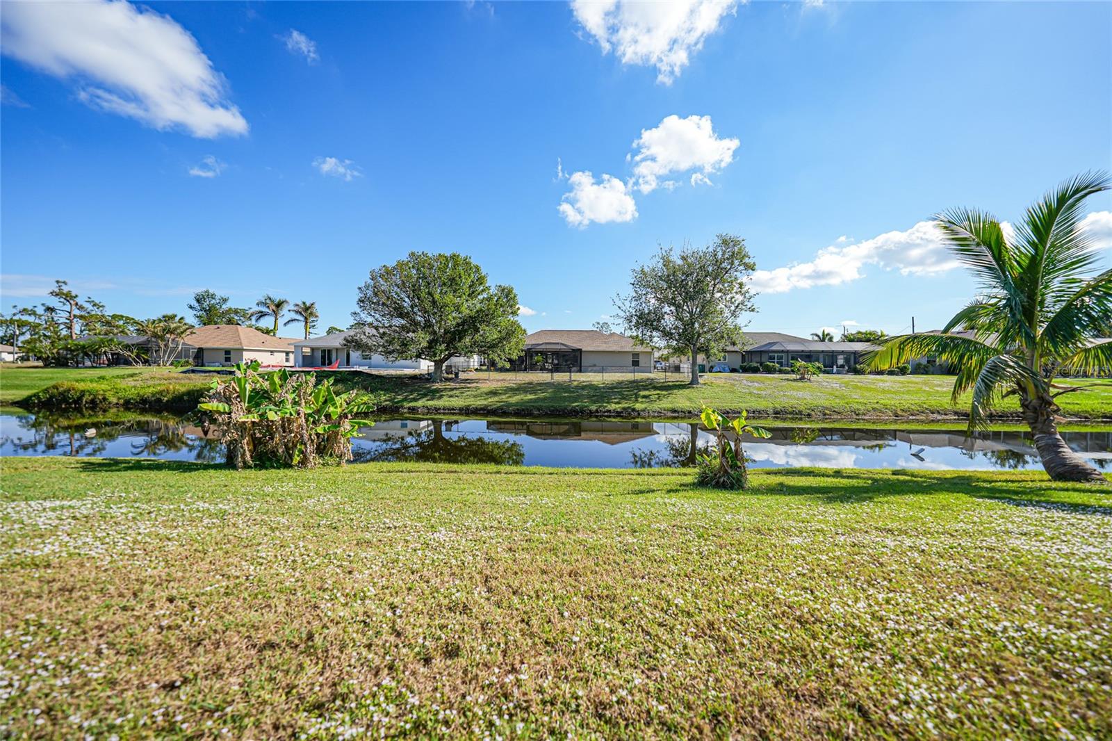 Image 31 of 35 For 221 Sportsman Road