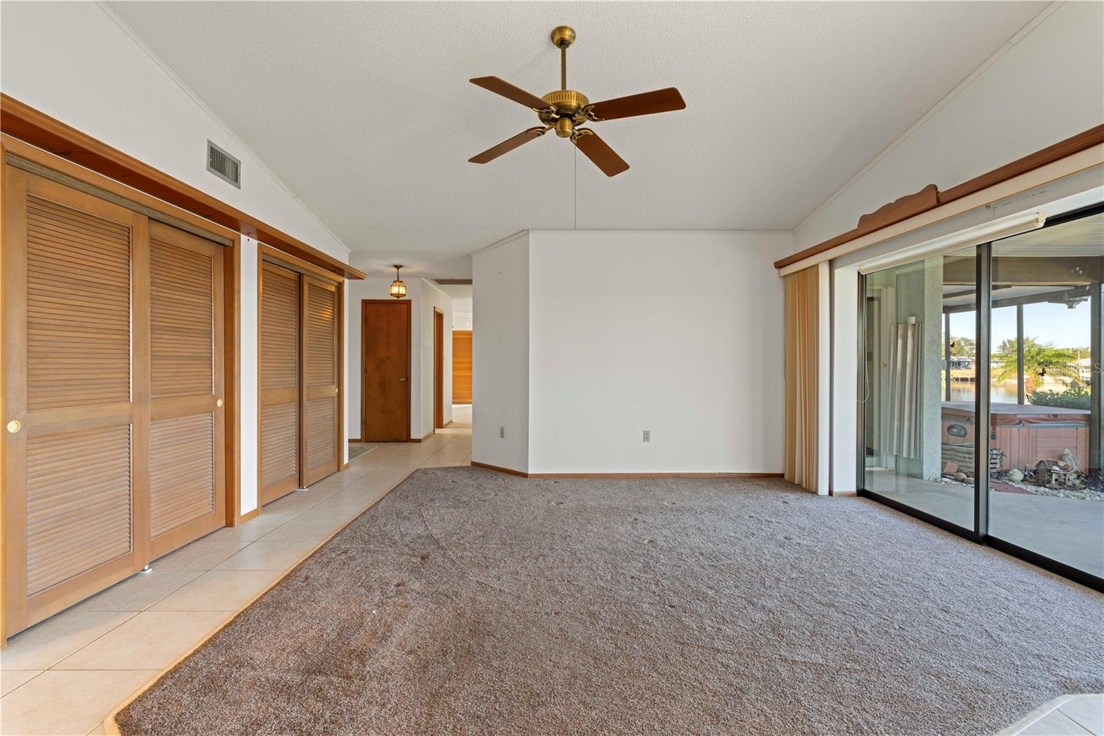 Image 18 of 55 For 117 Tarpon Boulevard Nw