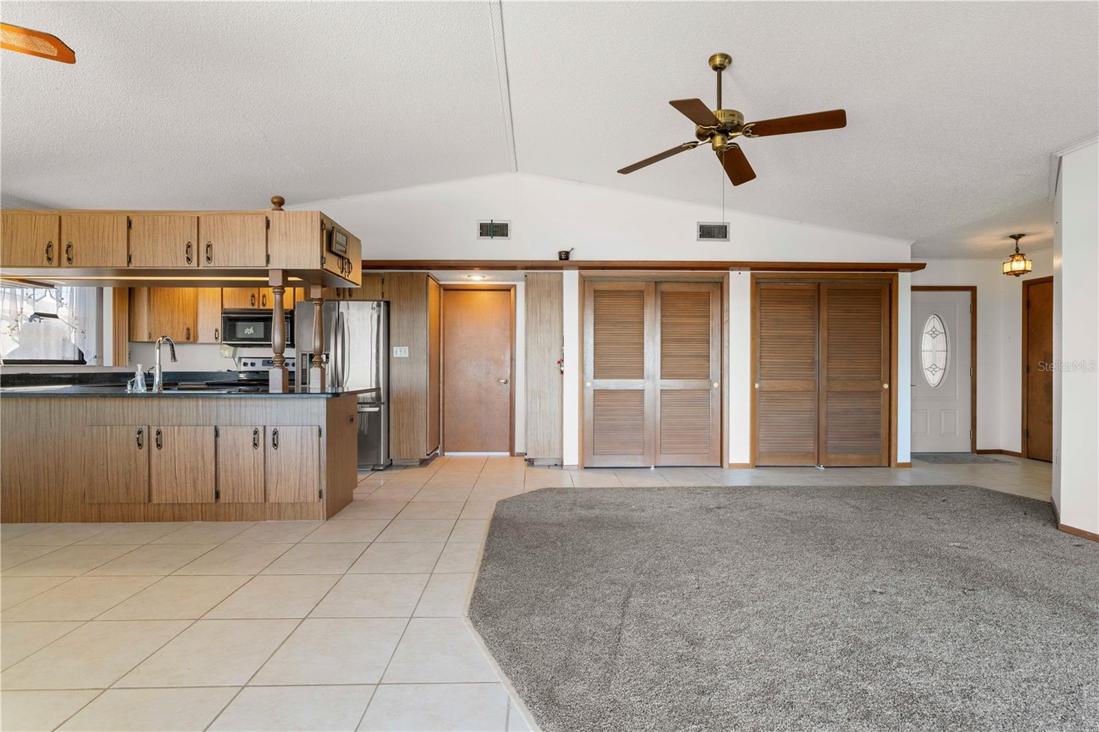Image 21 of 55 For 117 Tarpon Boulevard Nw