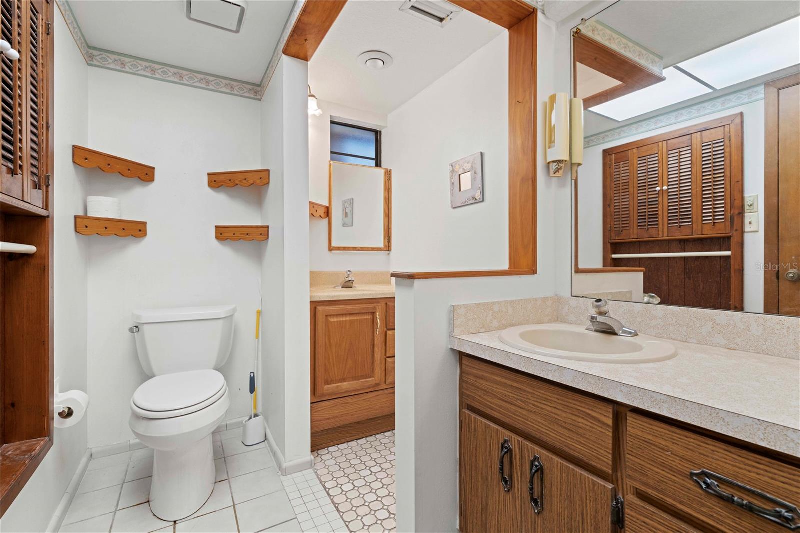 Image 32 of 55 For 117 Tarpon Boulevard Nw