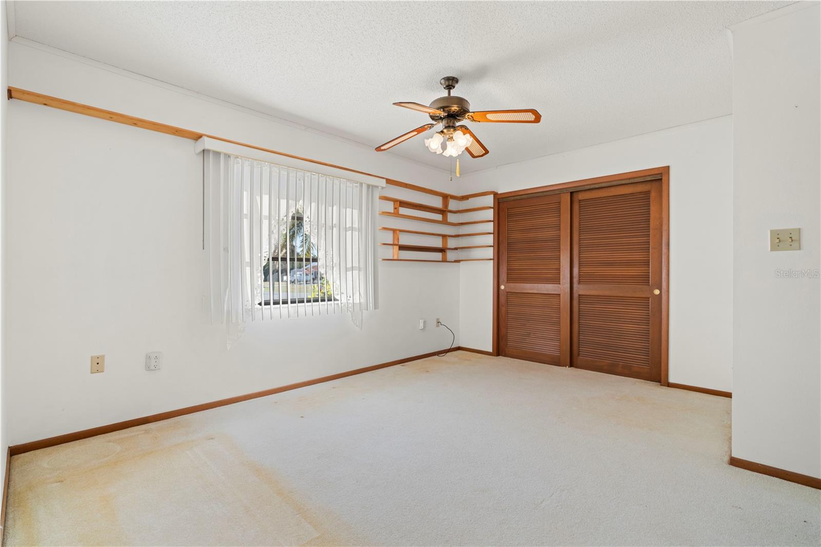 Image 34 of 55 For 117 Tarpon Boulevard Nw