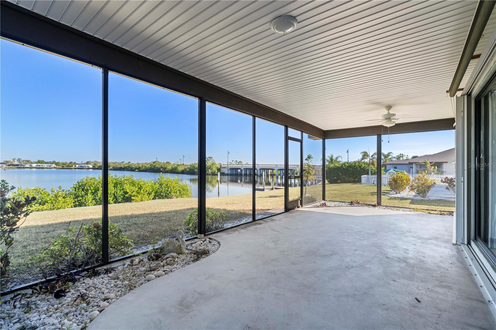 Image 43 of 55 For 117 Tarpon Boulevard Nw