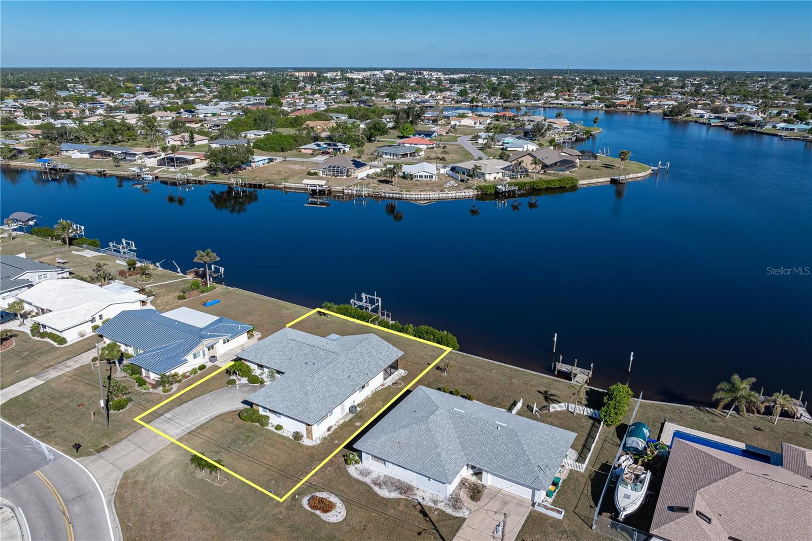 Image 50 of 55 For 117 Tarpon Boulevard Nw