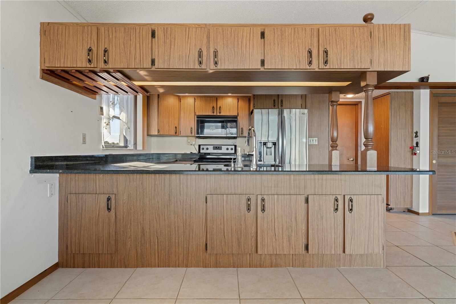 Image 7 of 55 For 117 Tarpon Boulevard Nw