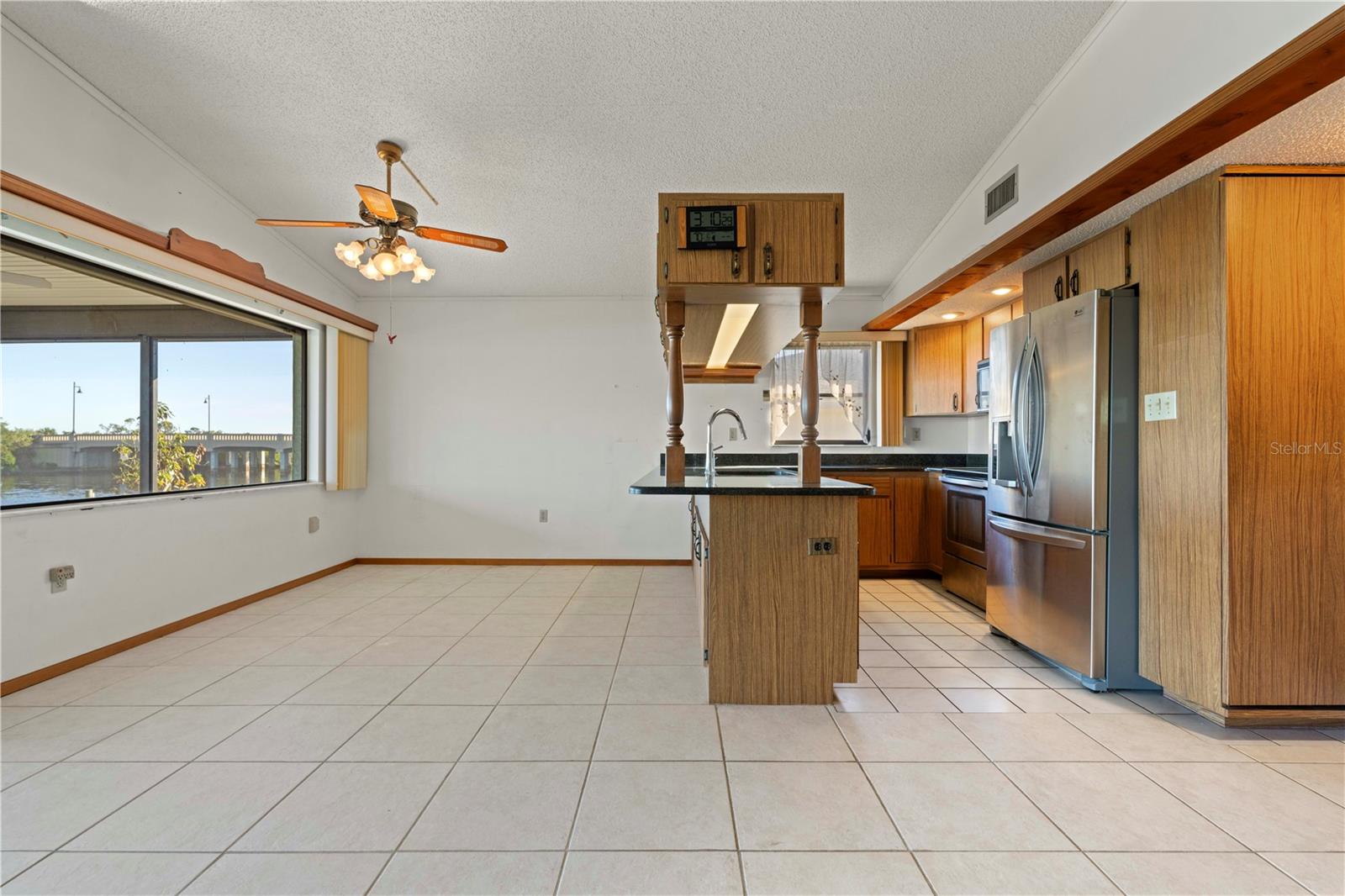 Image 8 of 55 For 117 Tarpon Boulevard Nw