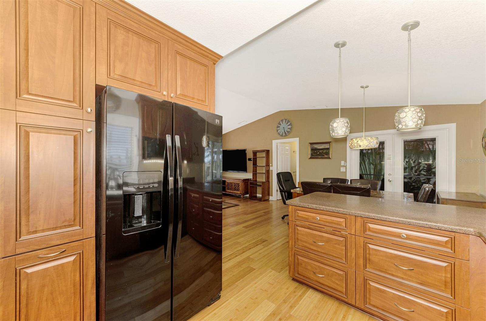 Image 13 of 55 For 24 Oakland Hills Court