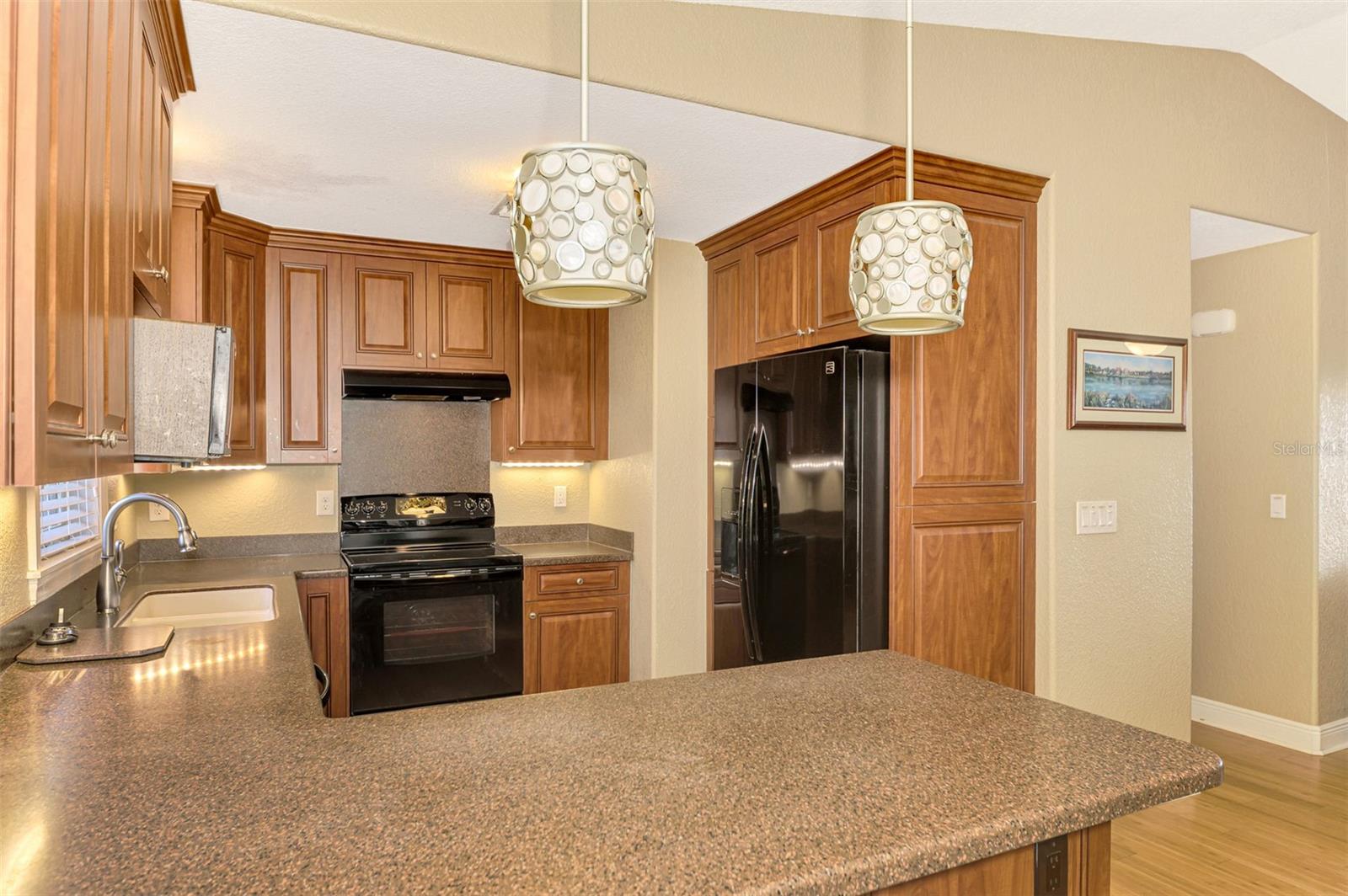 Image 16 of 55 For 24 Oakland Hills Court