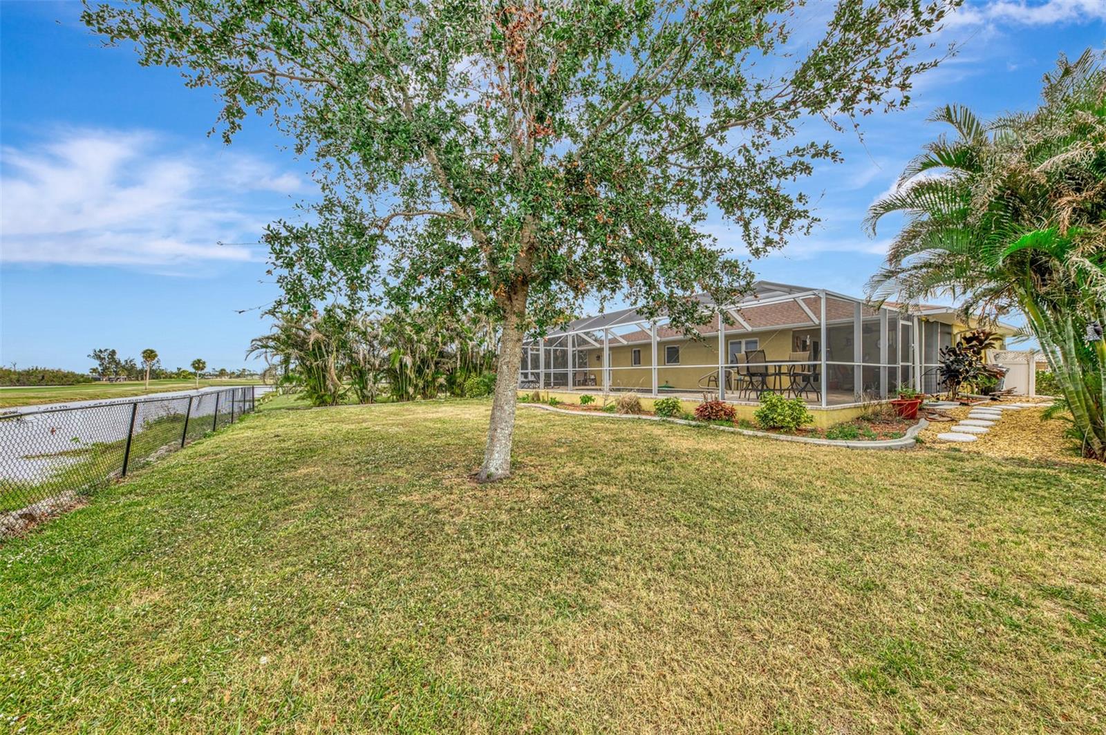 Image 42 of 55 For 24 Oakland Hills Court