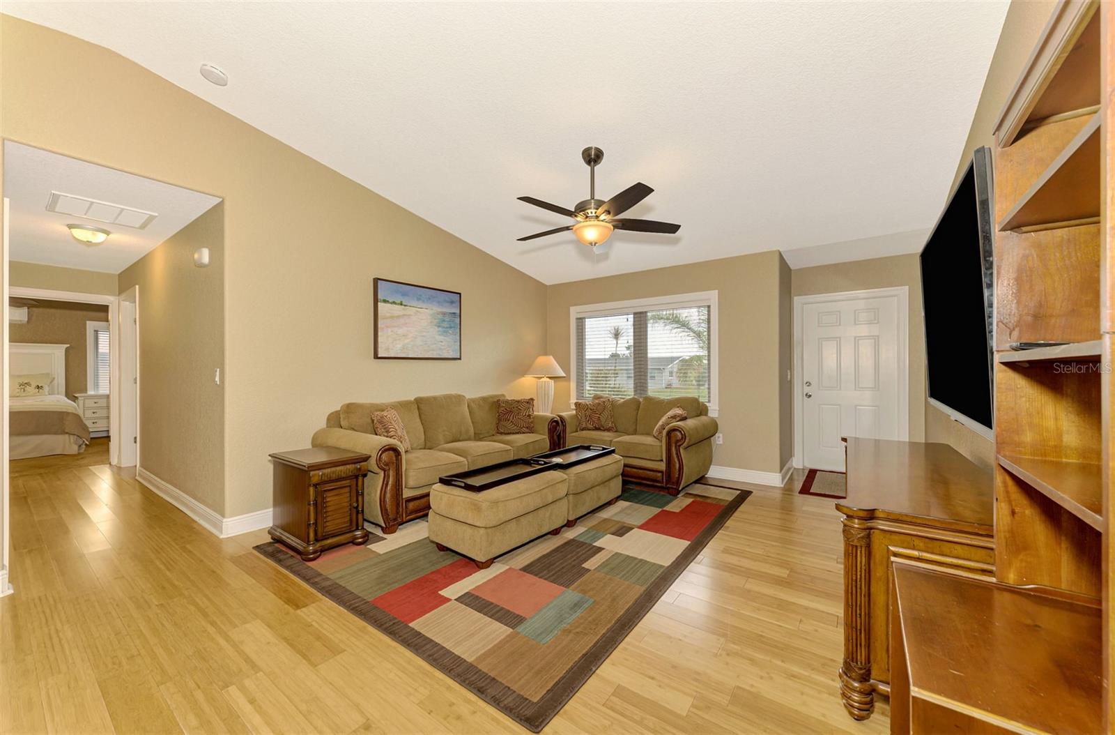 Image 6 of 55 For 24 Oakland Hills Court
