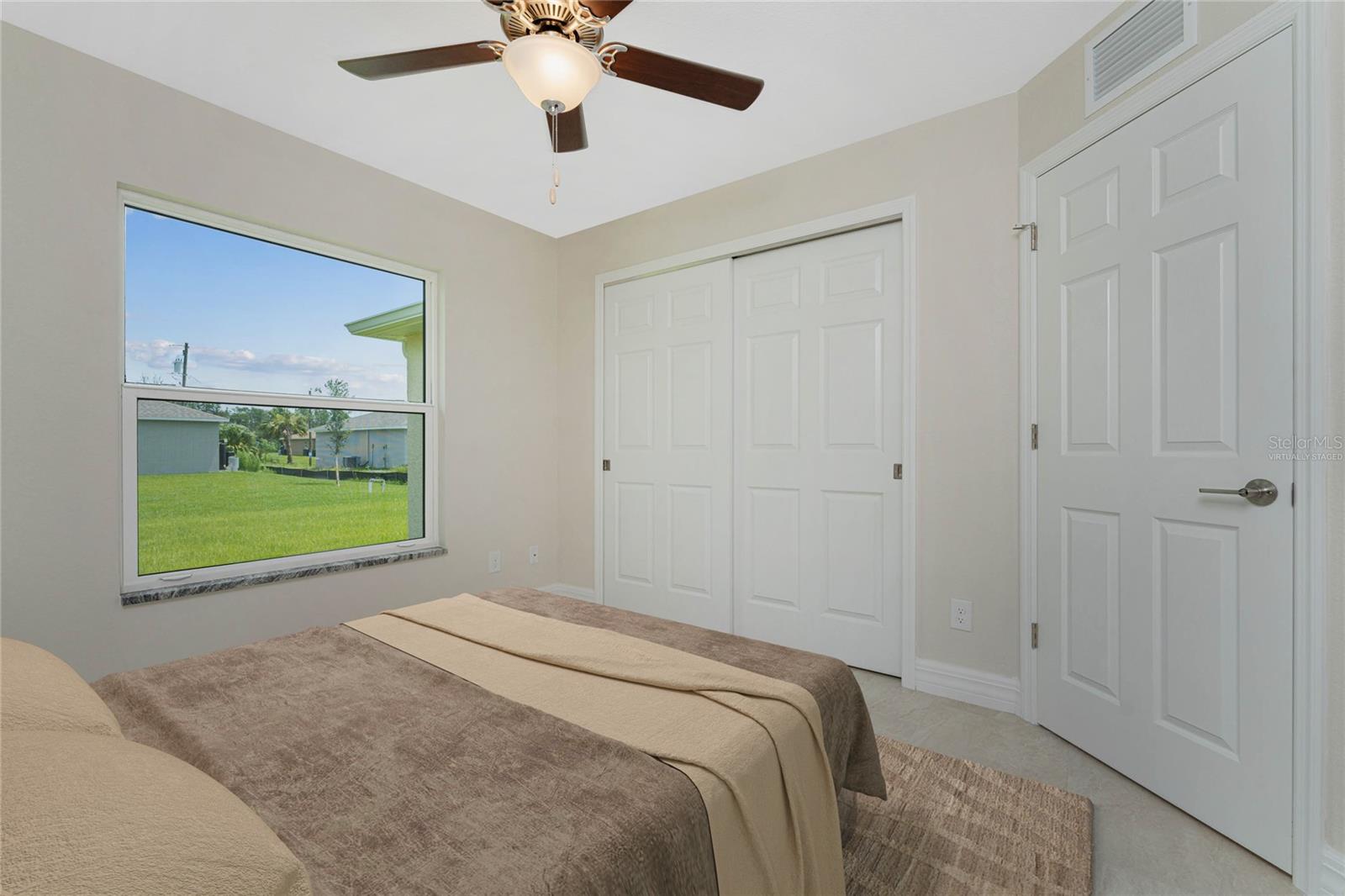 Image 24 of 39 For 5587 Price Boulevard