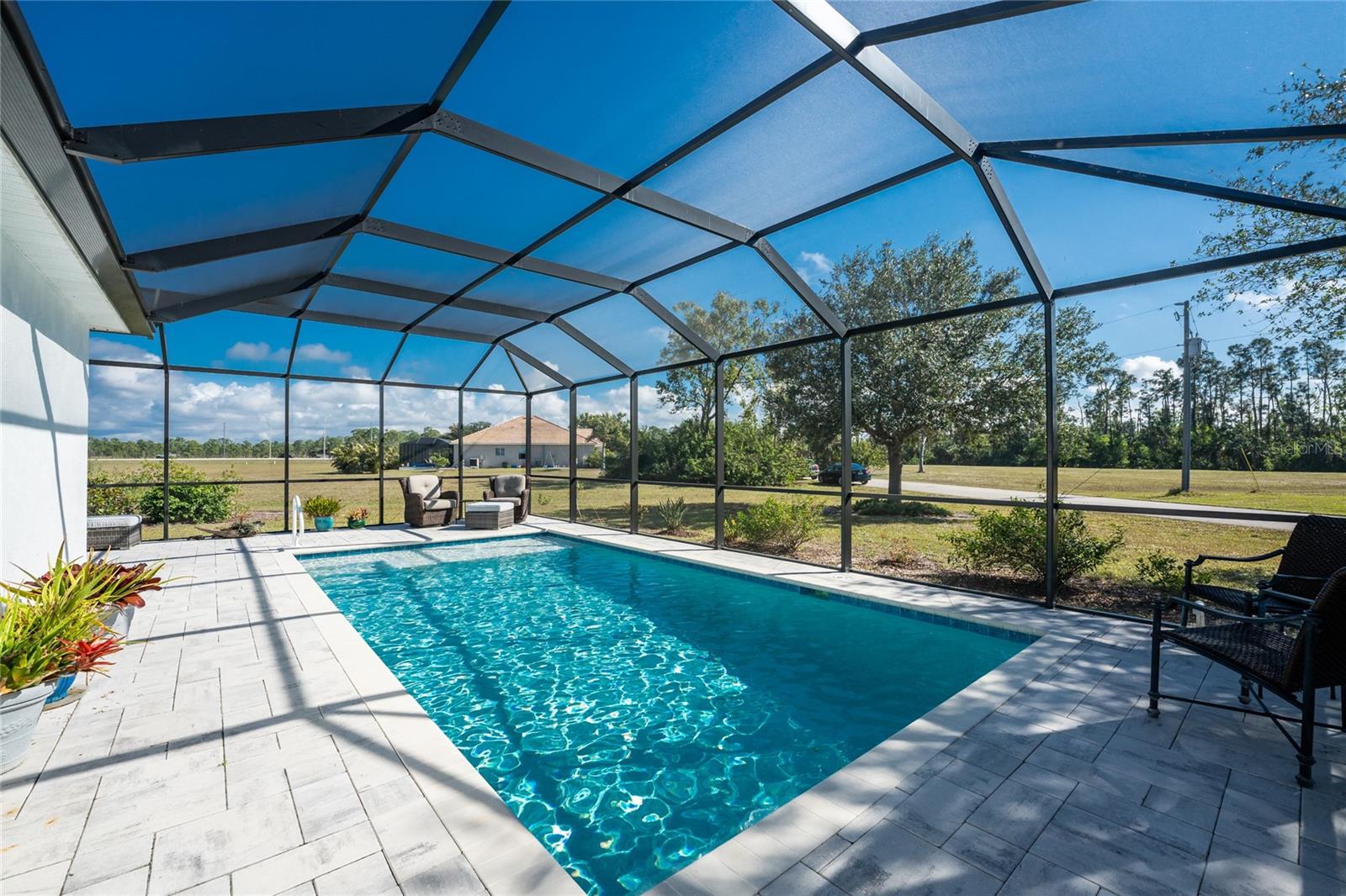 Image 38 of 45 For 24490 Wallaby Lane