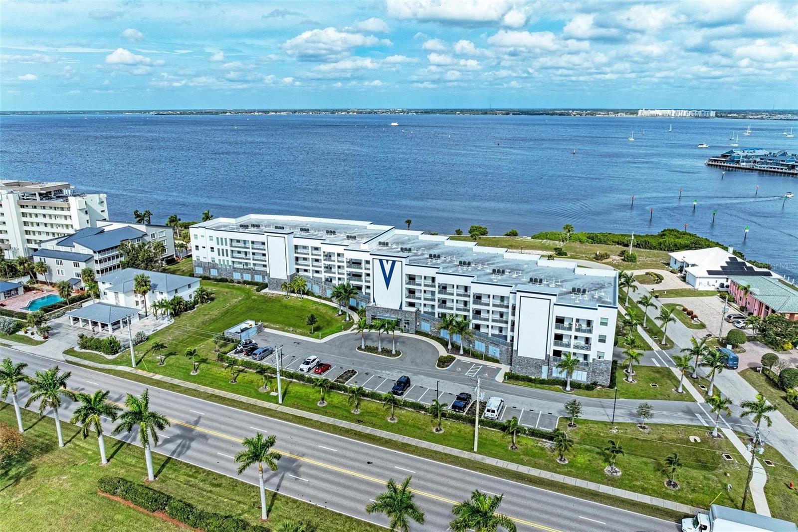 Image 63 of 64 For 1425 Park Beach Circle 149