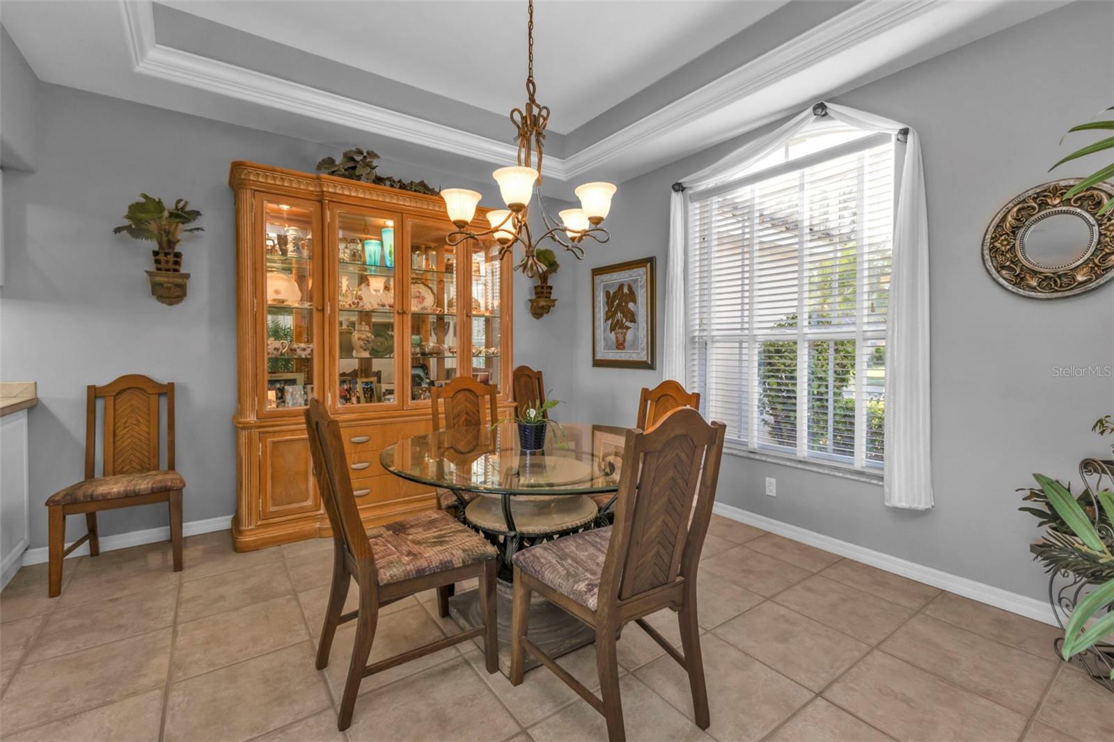 Listing photo id 8 for 2163 Silver Palm Road