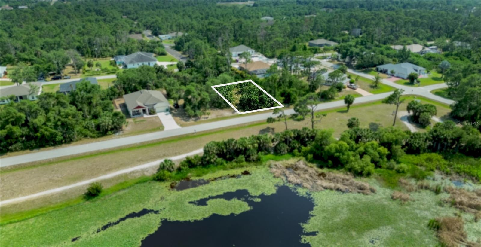 Image 3 of 23 For 18117 Bly Avenue
