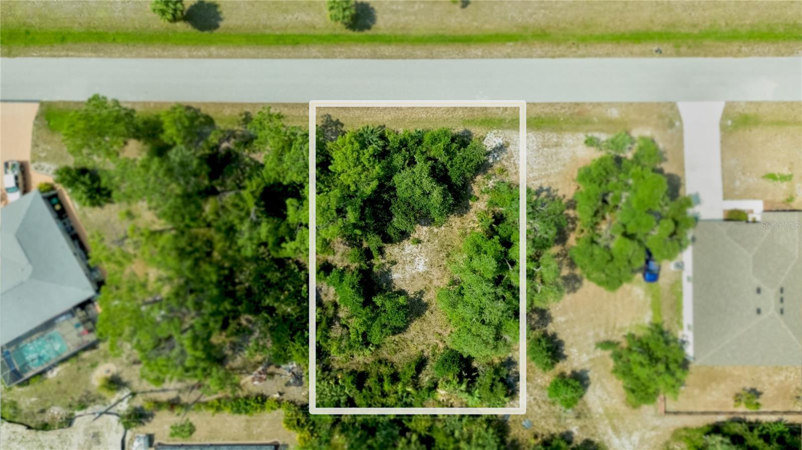 Image 8 of 23 For 18117 Bly Avenue
