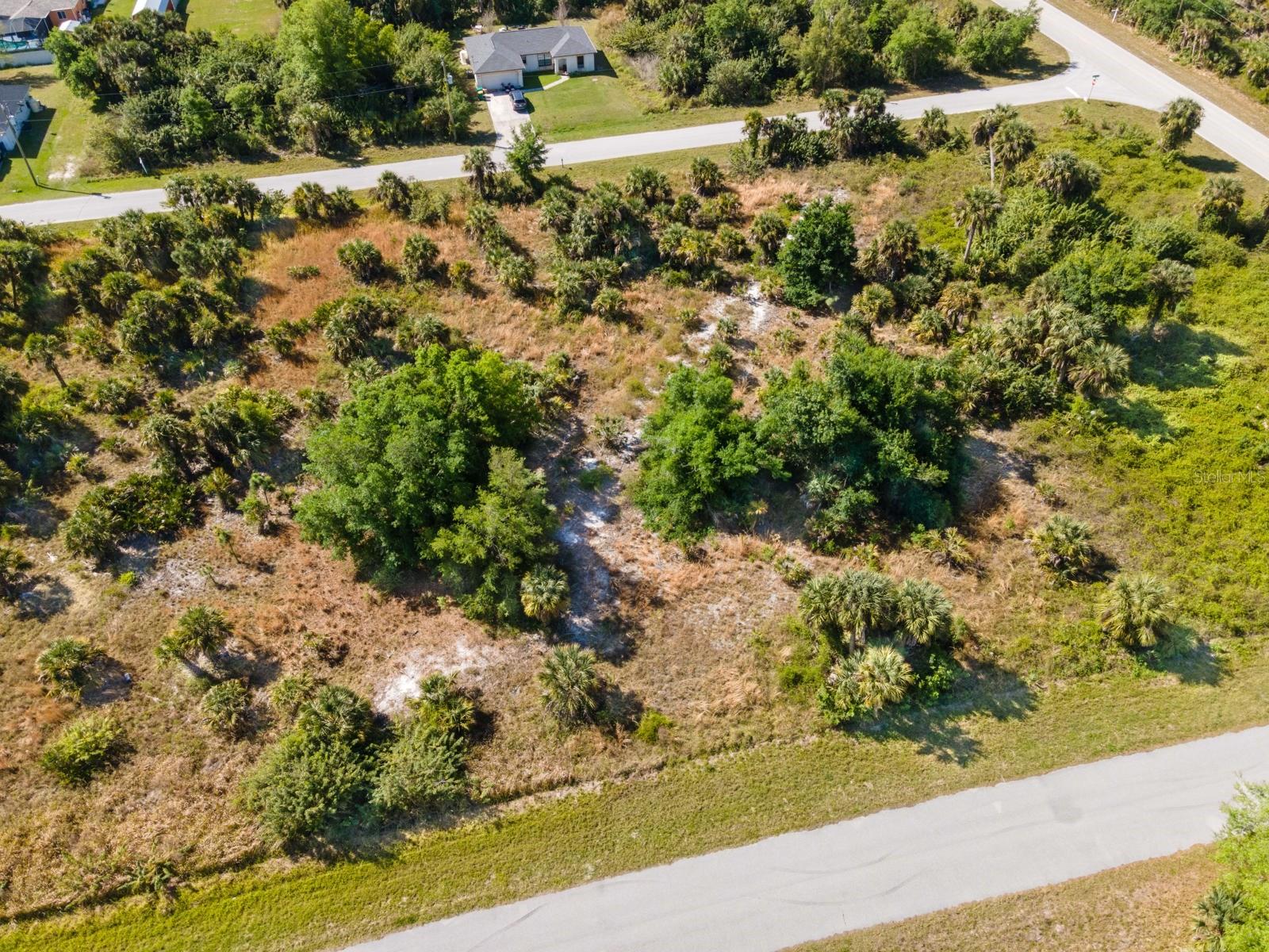 Image 4 of 21 For 19053 Sheriff Avenue