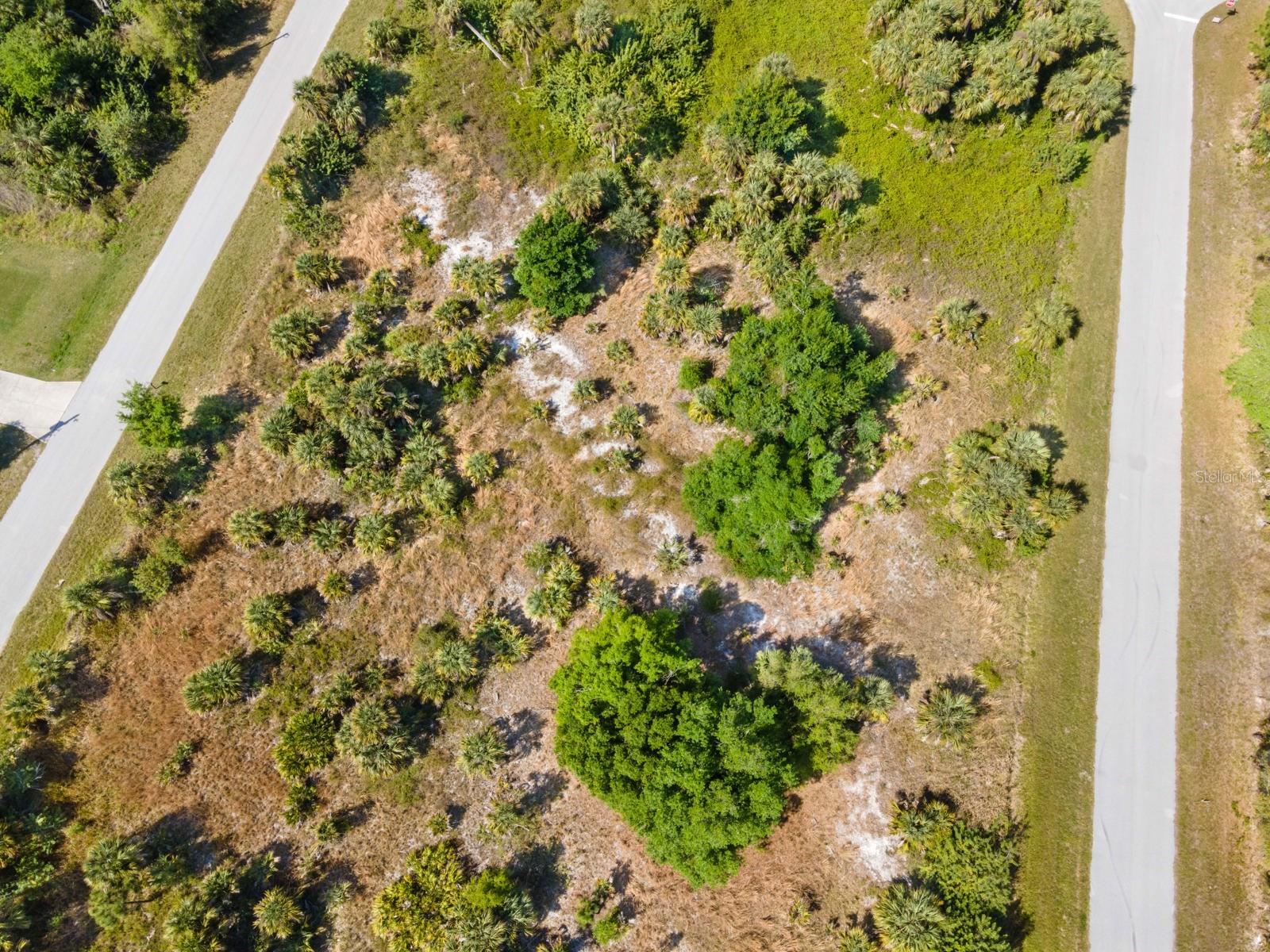Image 9 of 21 For 19053 Sheriff Avenue