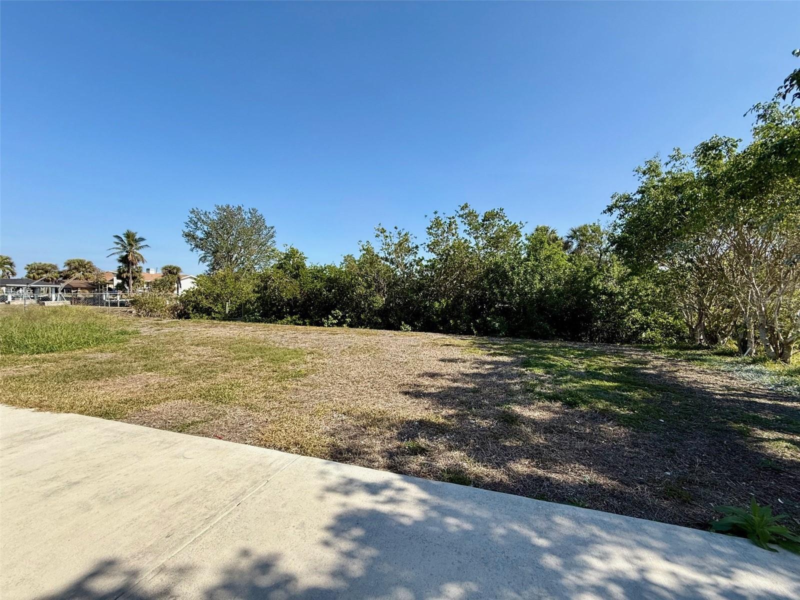 Image 32 of 43 For 3112 Magnolia Way