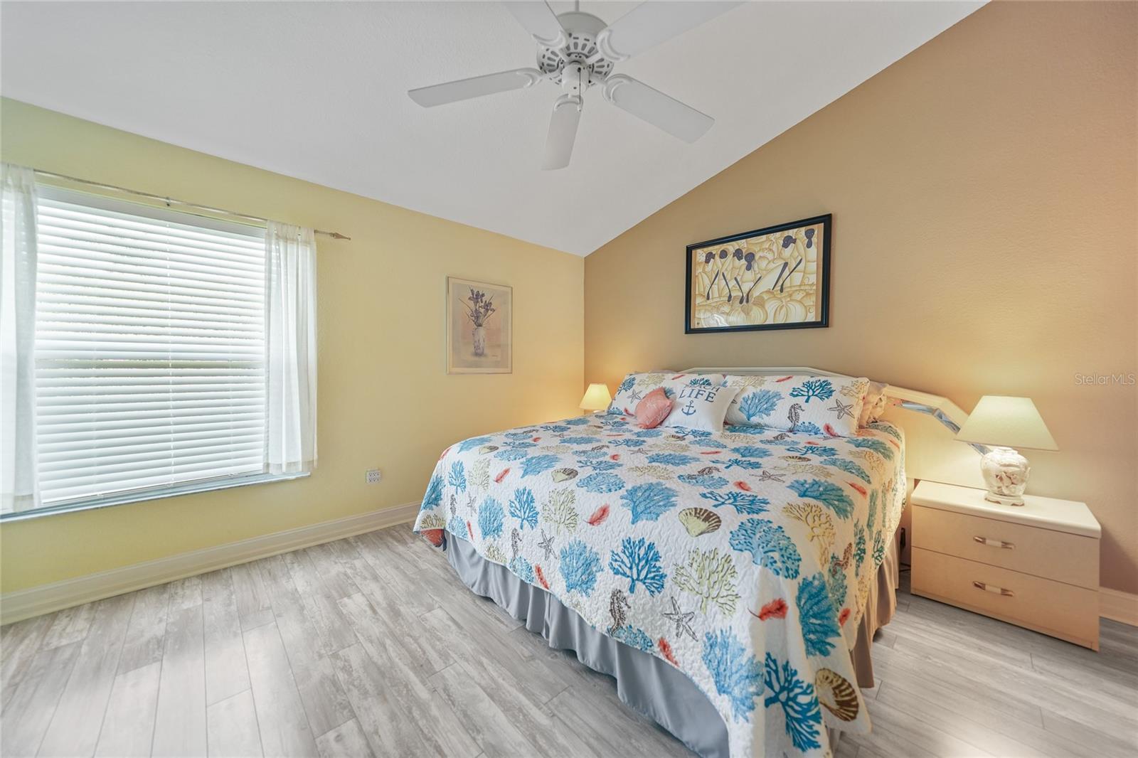 Image 19 of 64 For 530 Islamorada Boulevard
