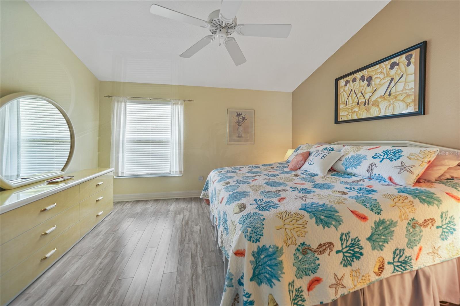 Image 21 of 64 For 530 Islamorada Boulevard