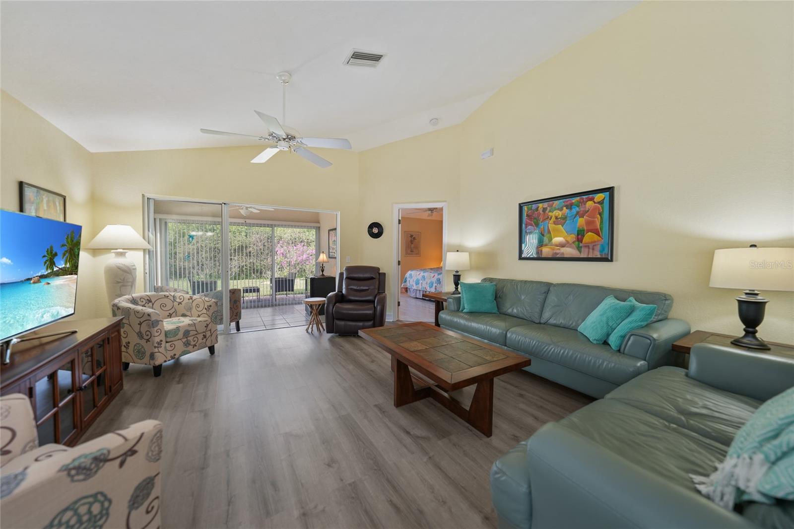 Image 3 of 64 For 530 Islamorada Boulevard