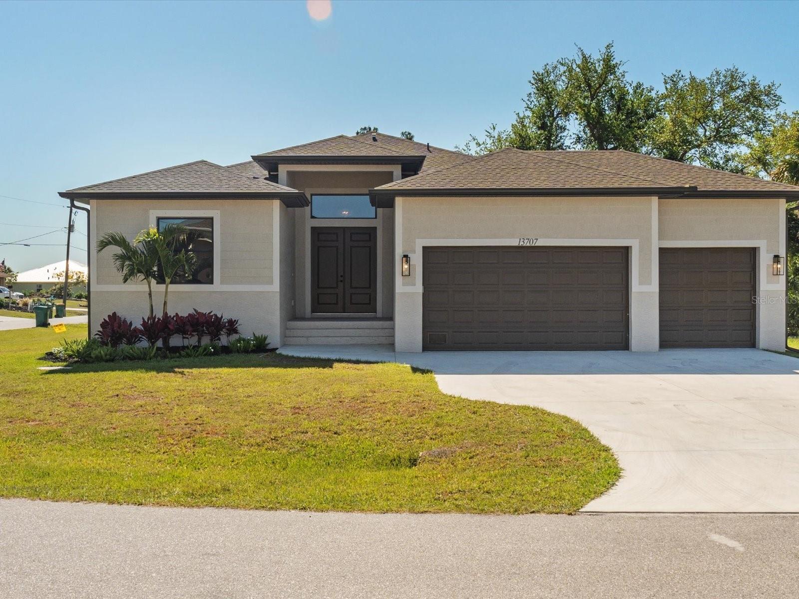 Details for 13707 Begonia Circle, PORT CHARLOTTE, FL 33981