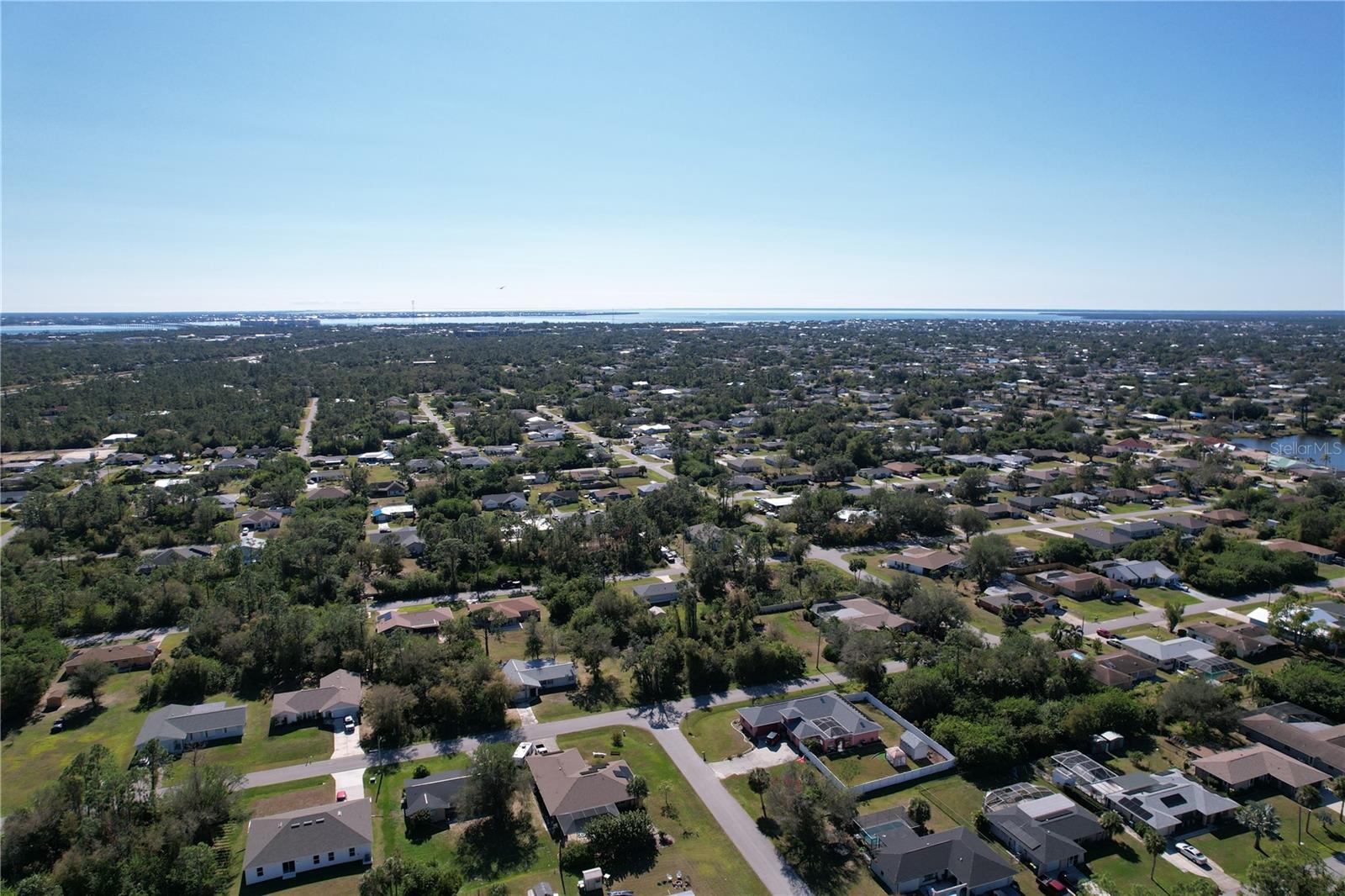 Image 7 of 27 For 16150 Arcaro Avenue