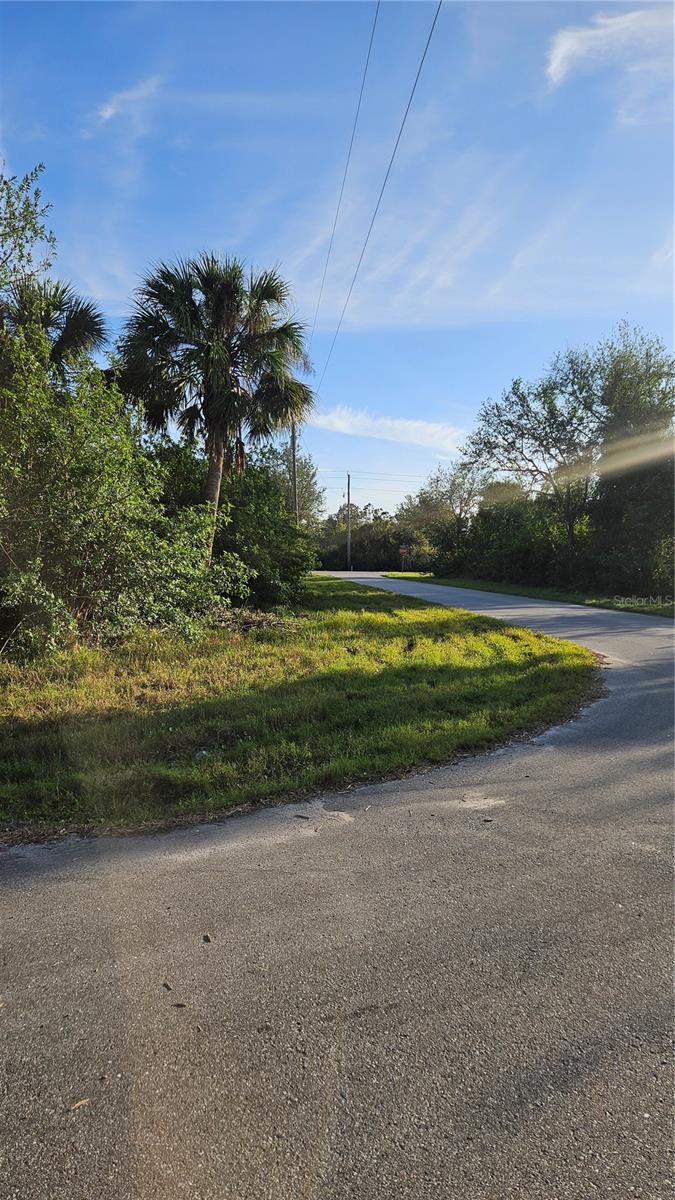 Image 2 of 4 For 14417 Rowan Avenue