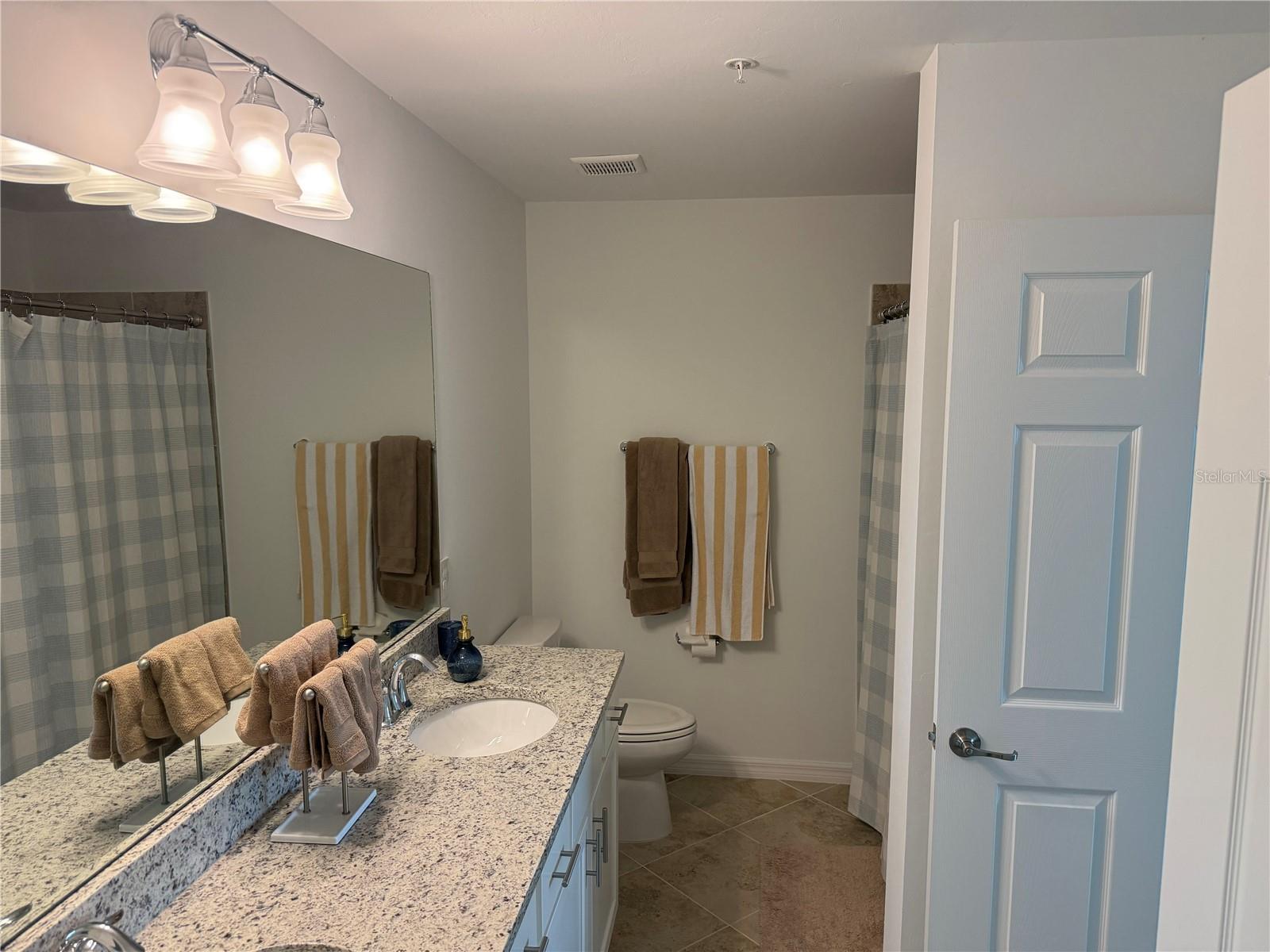 Image 20 of 25 For 43000 Greenway Boulevard 128