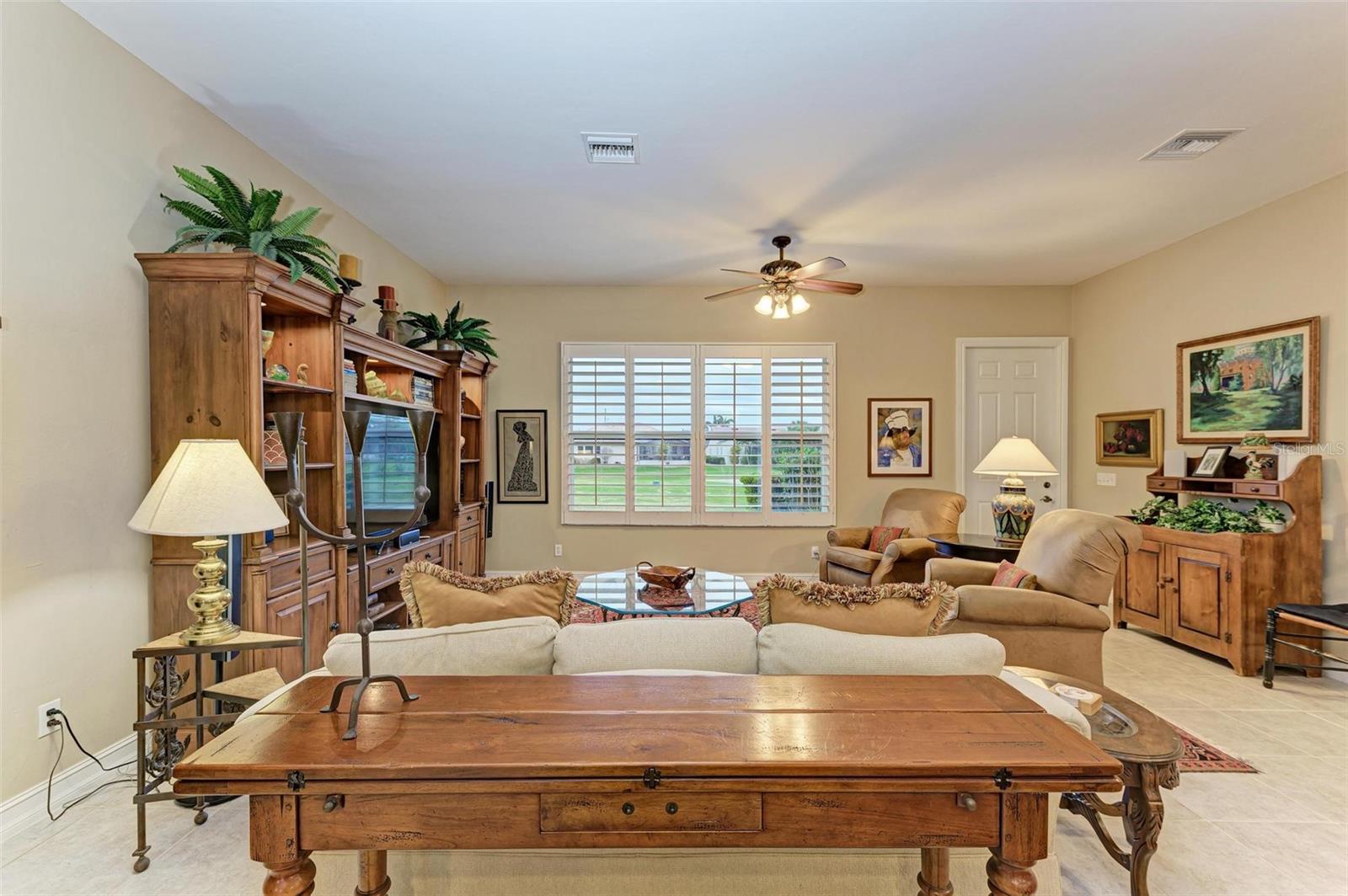 Image 11 of 48 For 1551 Atares Drive 112