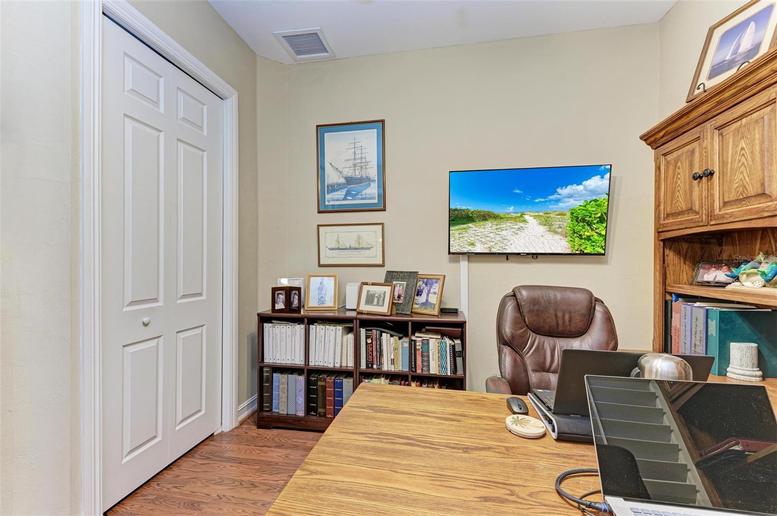 Image 20 of 48 For 1551 Atares Drive 112