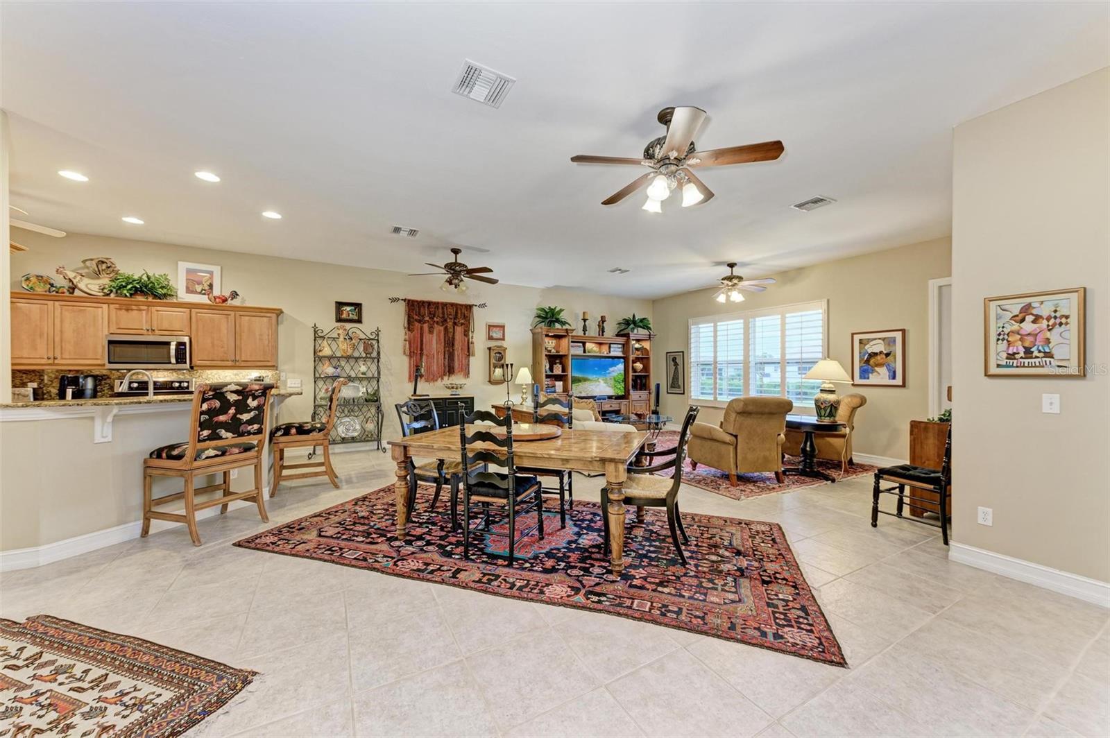 Image 6 of 48 For 1551 Atares Drive 112