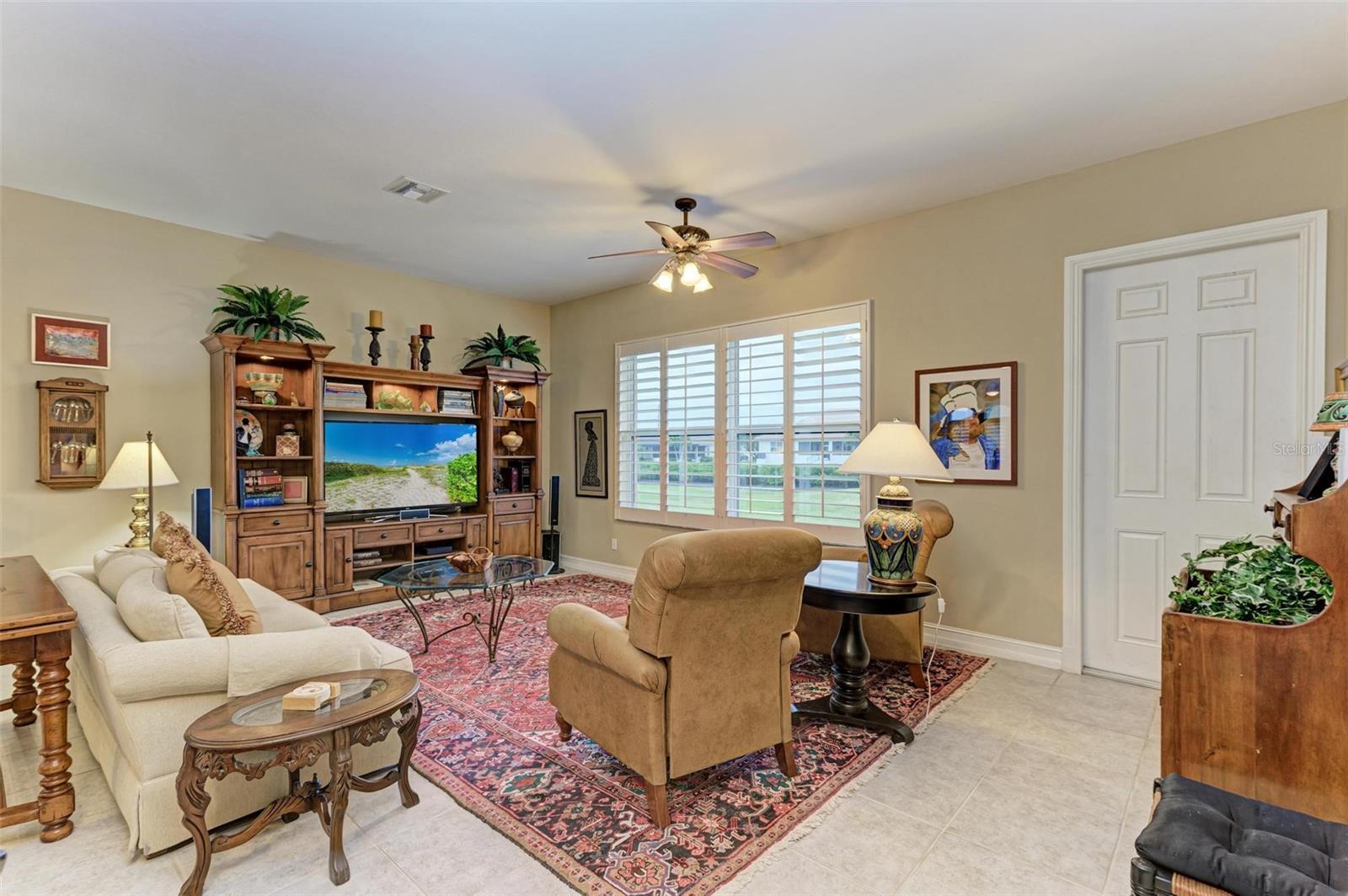 Image 9 of 48 For 1551 Atares Drive 112