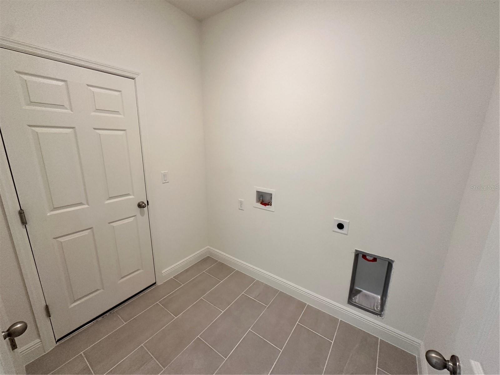 Image 11 of 16 For 36 Woodlawn Drive