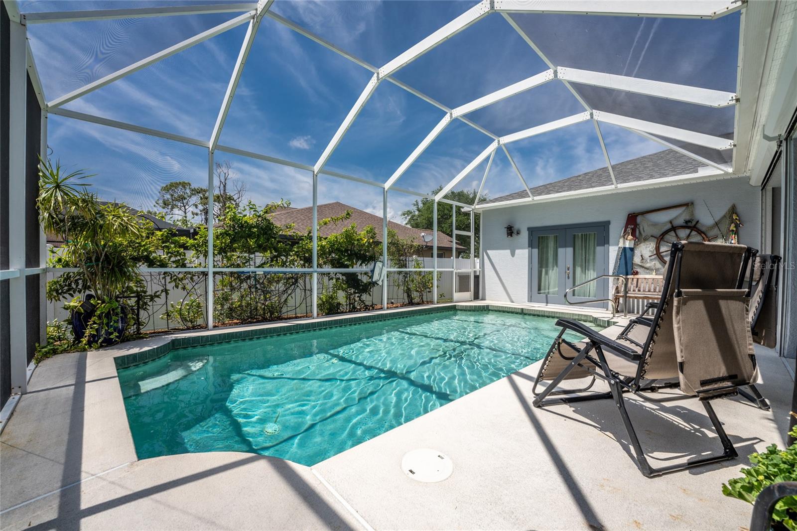 Image 48 of 61 For 15105 Aldama Circle