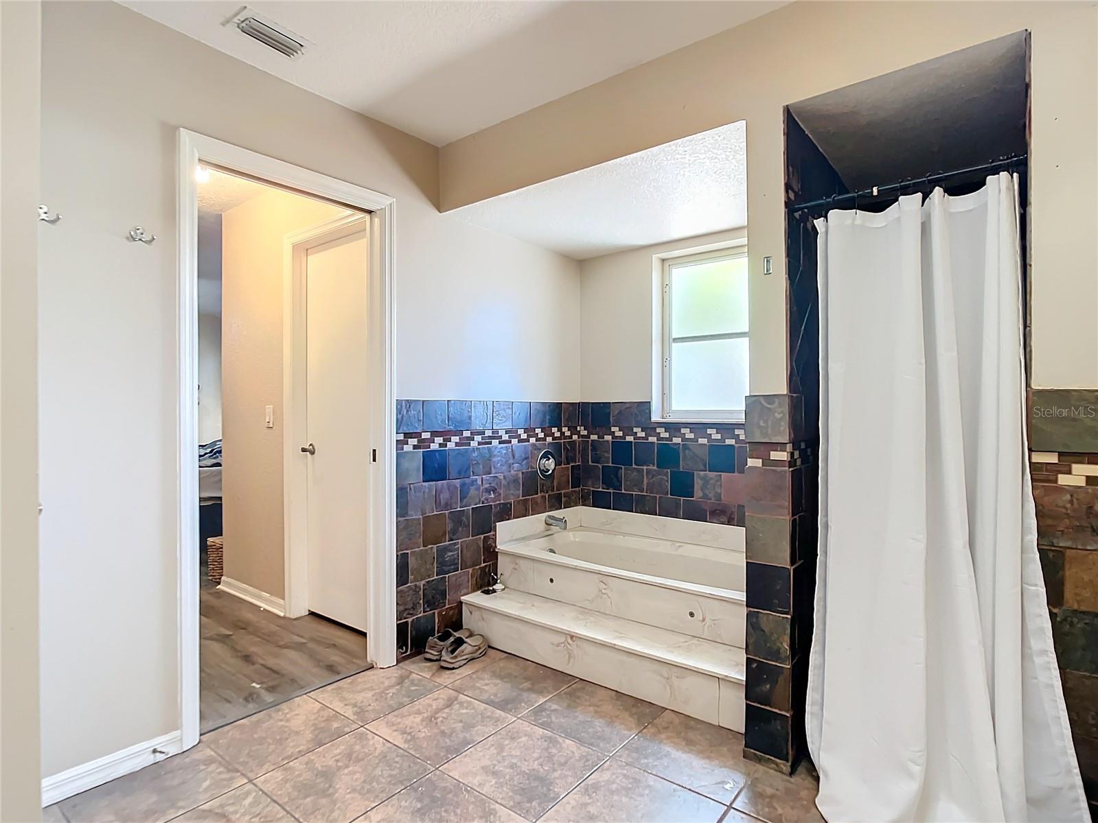 Image 27 of 64 For 7148 & 7140 Coventry Terrace