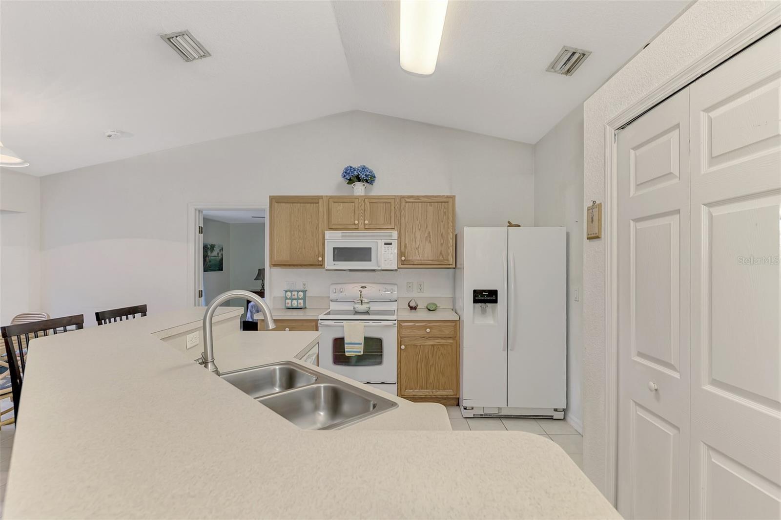 Image 14 of 53 For 13284 Buckett Circle