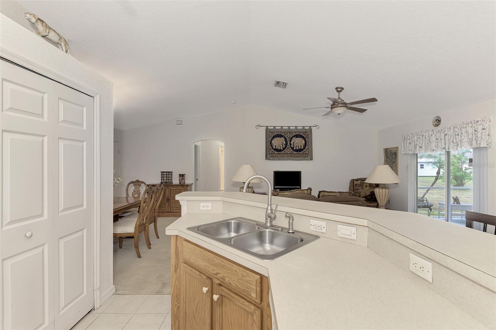 Image 18 of 53 For 13284 Buckett Circle