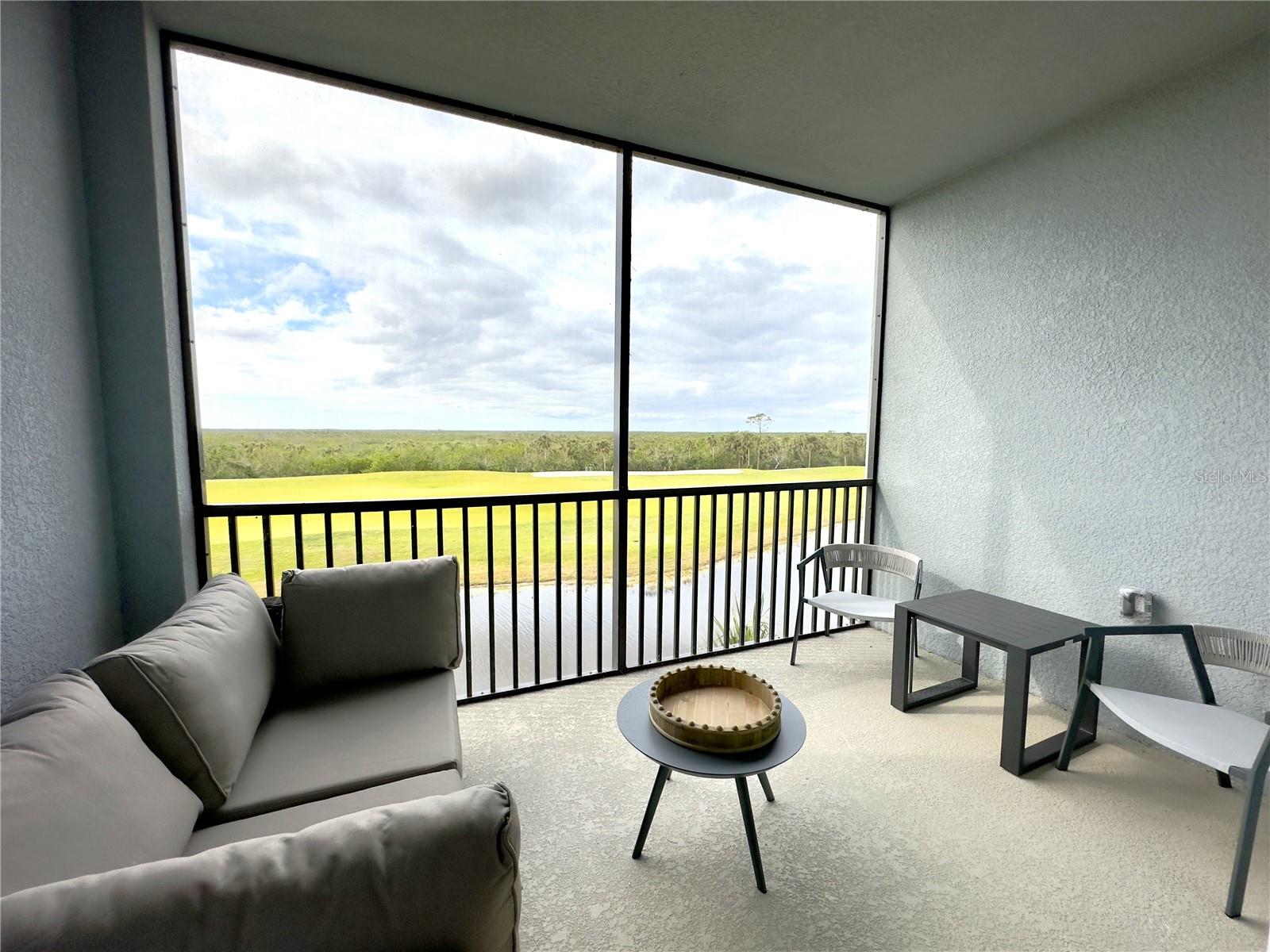 Listing photo id 19 for 14061 Heritage Landing Boulevard 434