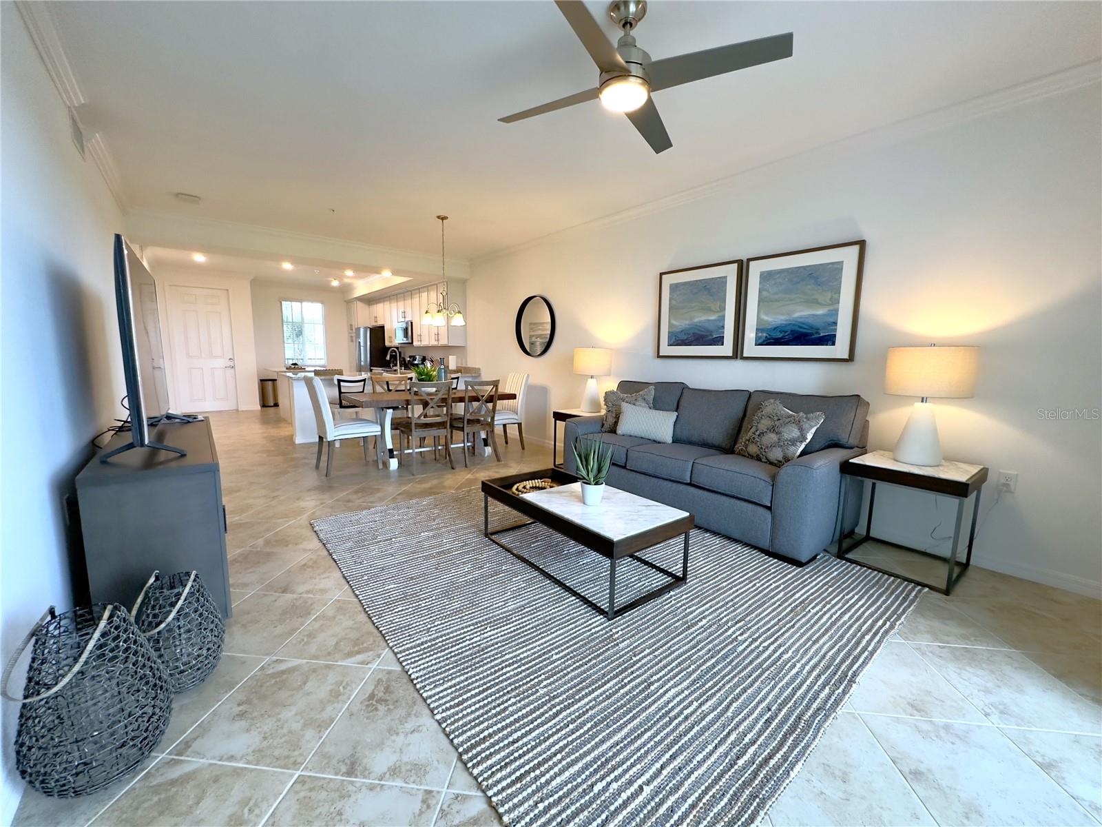 Listing photo id 6 for 14061 Heritage Landing Boulevard 434