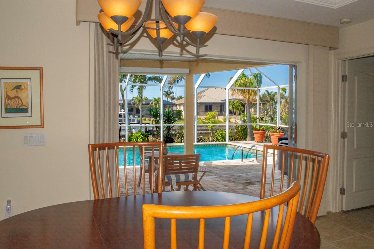 Image 13 of 79 For 805 Brenda Court