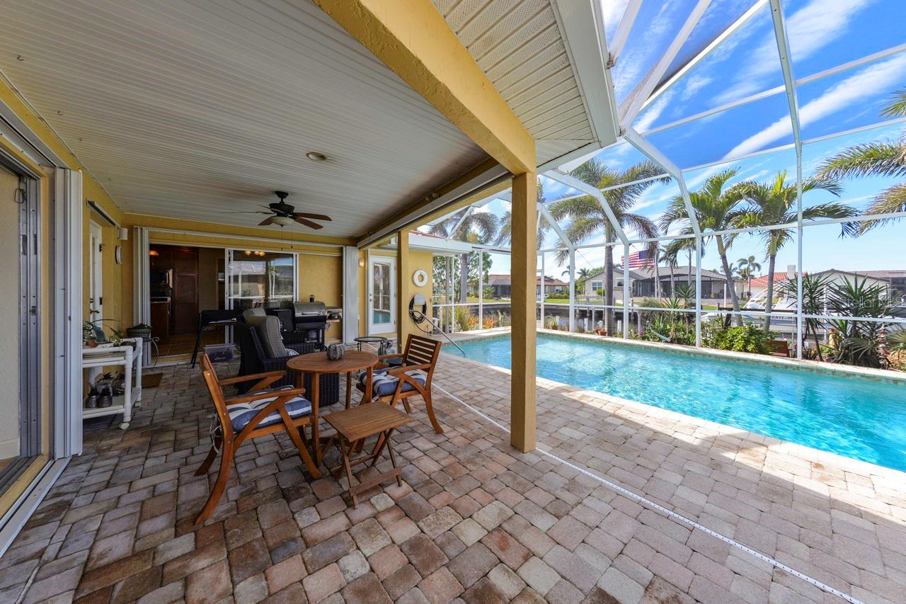 Image 47 of 79 For 805 Brenda Court