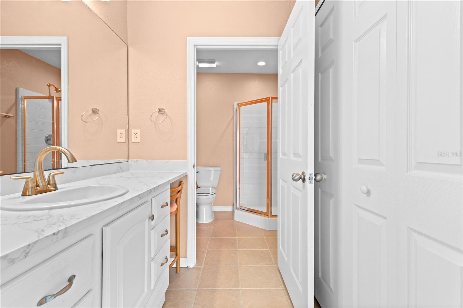 Image 15 of 29 For 26346 Rampart Boulevard 904